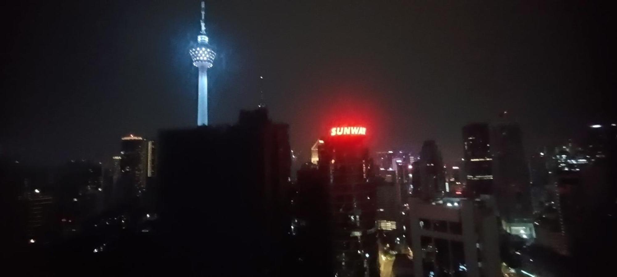 Skyward At Platinum Klcc * Kuala Lumpur